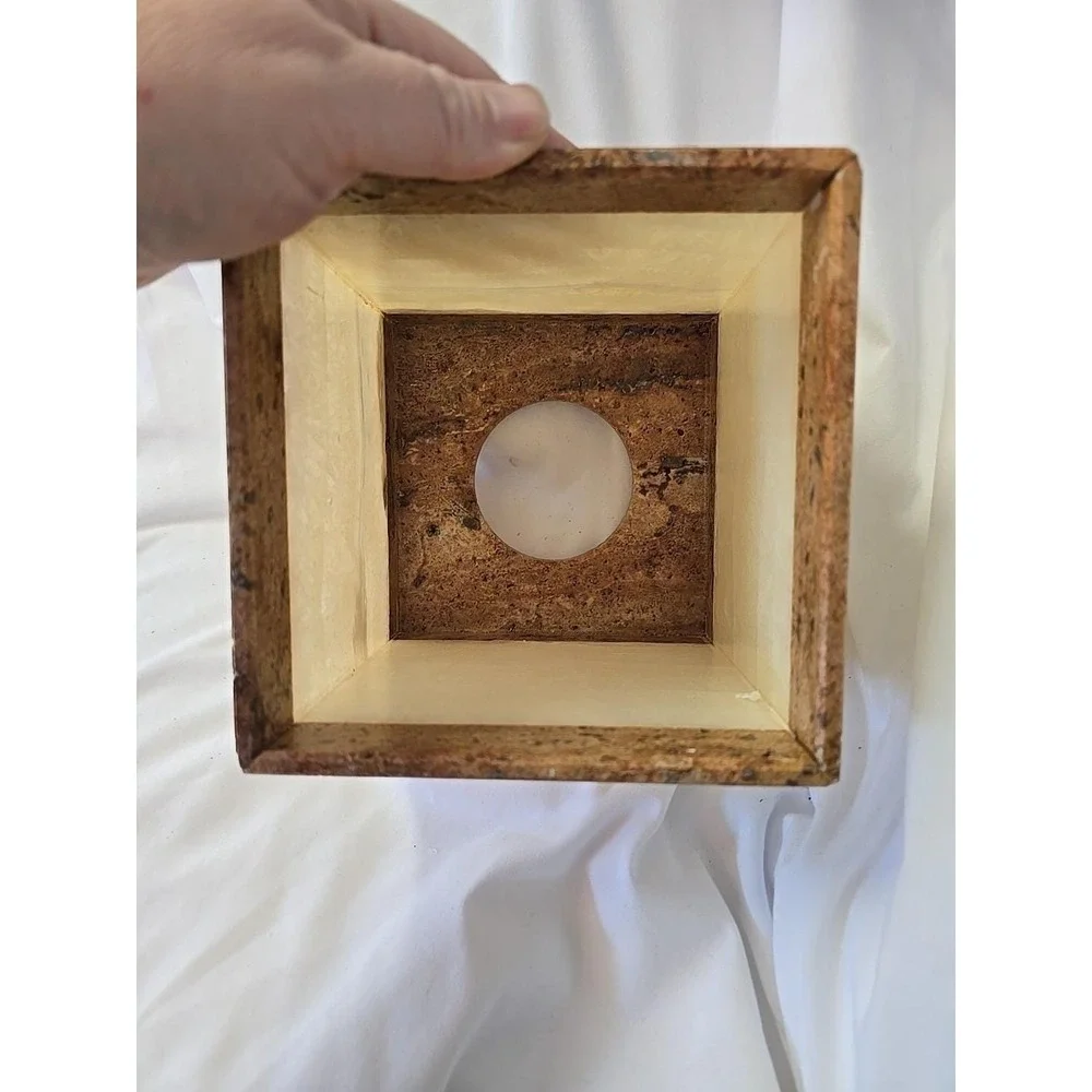 Quartz & Marble Tissue Cover Heavy Beautiful Great Shape